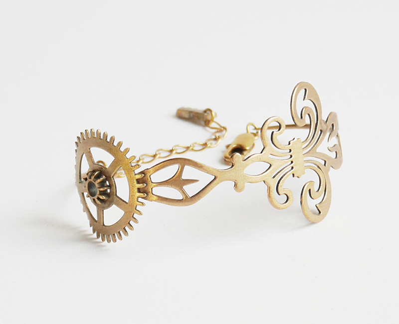 Bracelet Hermione, création originale Mkabricks : l'art de remonter le temps